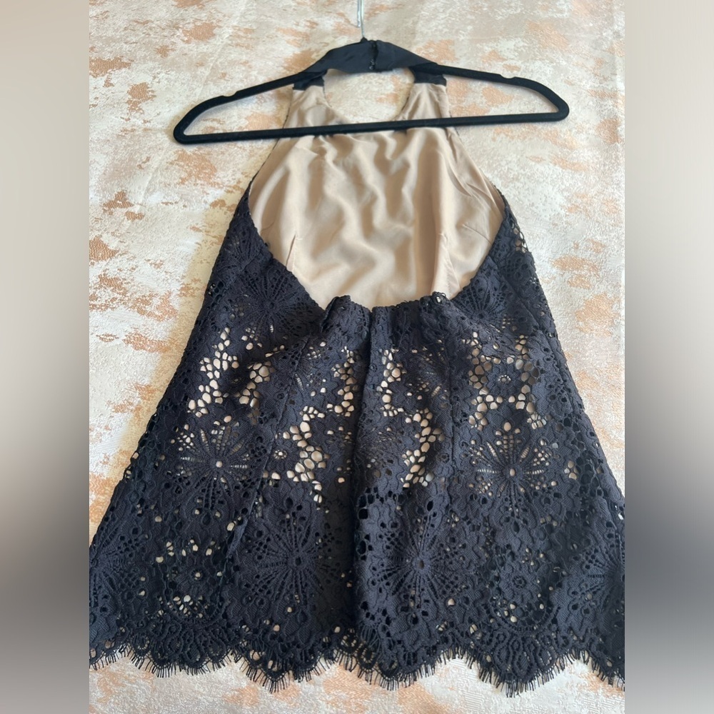 INTERMIX LACE HALTER TOP SIZE P - Picture 7 of 8